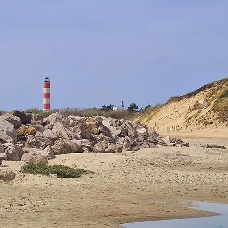 Grand Jaune Pour 4 Pers A Deux Pas De La De Apartment *
