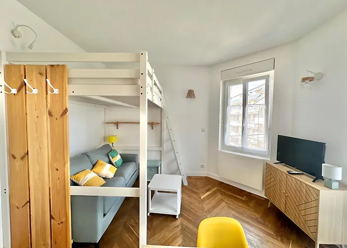 25 M2 à 100m De La * Berck